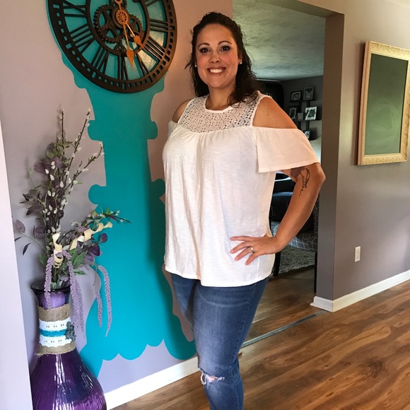 Meet your Posher, Jessica - Picture 2 of 8