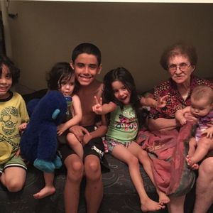 Meet your Posher, Roxanne