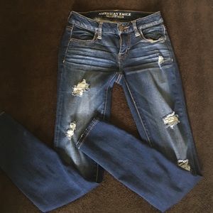 Brand new American Eagle ripped jeggings