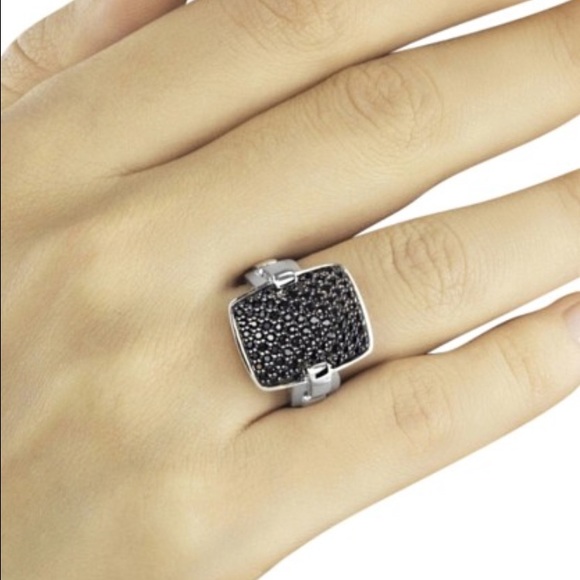 John Hardy Classic Chain Lava Black Sapphire Ring