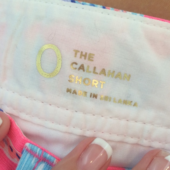 Lilly Pulitzer nice stems shorts - Picture 3 of 4