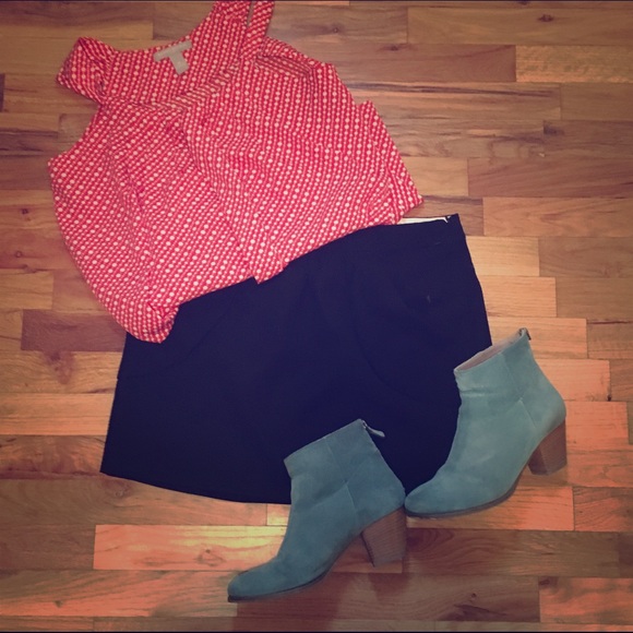JCrew black mini skirt with pockets