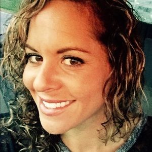 Meet your Posher, Jenny