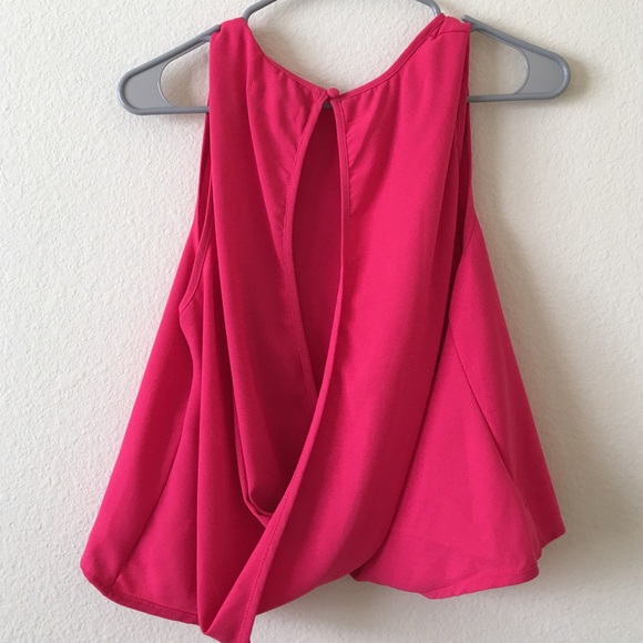 Pink tank top - Picture 1 of 3