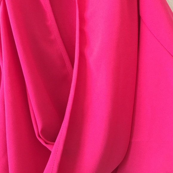 Pink tank top - Picture 3 of 3