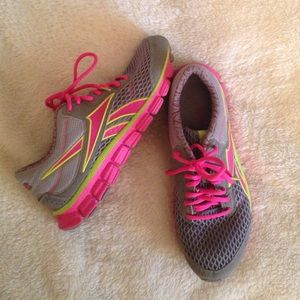 Reebok Smooth Flex Running Shoes