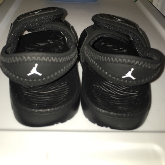 Jordan sandals  #poshmini - Picture 2 of 4