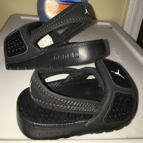 Jordan sandals  #poshmini - Picture 3 of 4