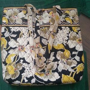 Vera Bradley tote bag