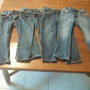 4 pairs of toddler boys jeans. 3T