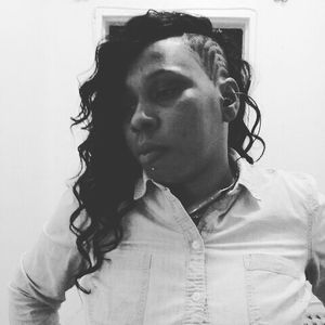 Meet your Posher, Dena