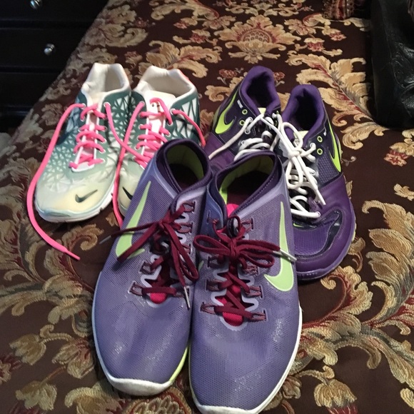 3 pairs of Nike training sneakers worn 2x's