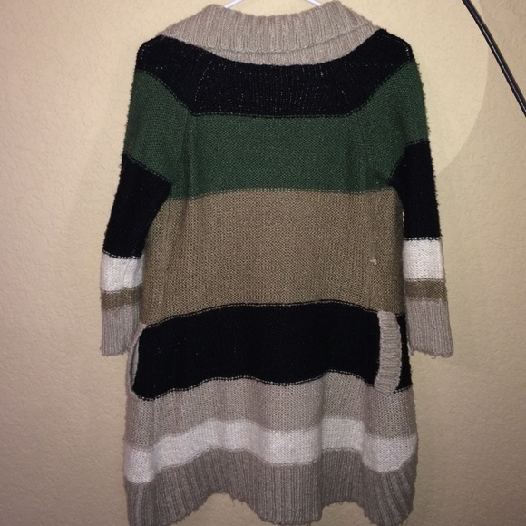Sweater for the winter!! - Picture 2 of 3
