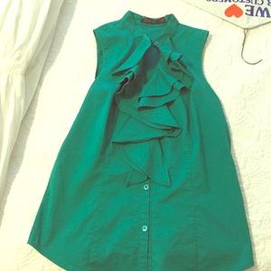 Sleeveless green blouse