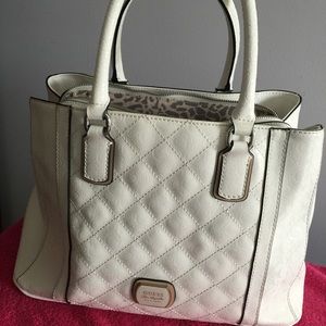 White guess handbag