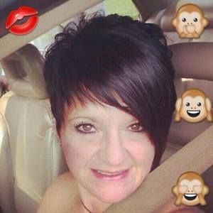 Meet your Posher, Kimberly