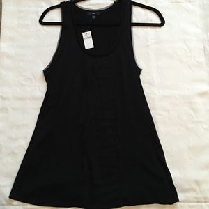 BNWT black Gap tank