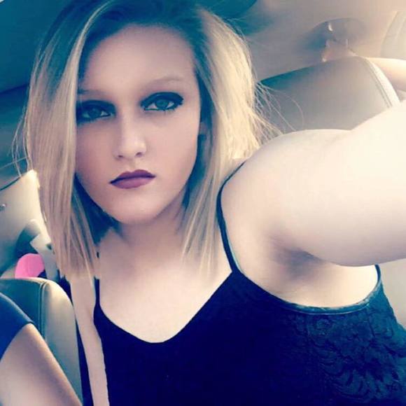 Meet your Posher, Braycee - Picture 1 of 1