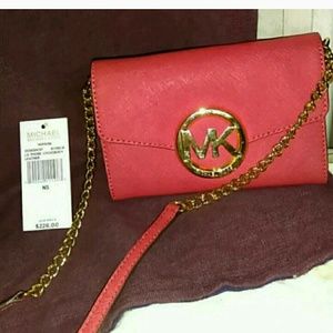 SOLD😁😁😁😁😁Kors purse