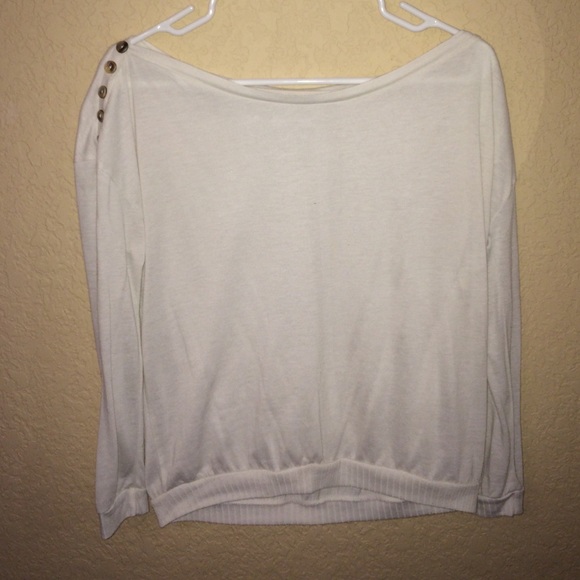 White/cream shirt (more of sweater feeling) - Picture 1 of 4