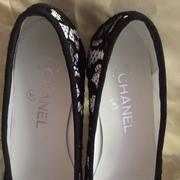 100% Authentic!!! Chanel Flats! Brand New! - Picture 3 of 4