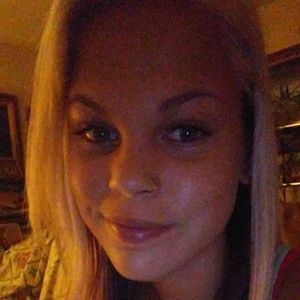 Meet your Posher, Ana