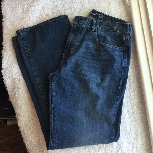 Cremieux Men's Denim. 34X32
