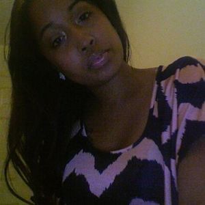 Meet your Posher, Candice