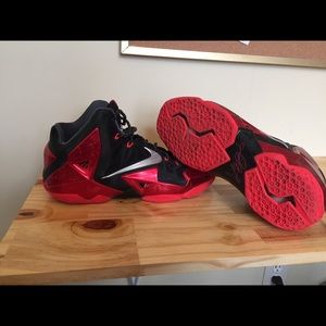 Size 12 Lebron 11