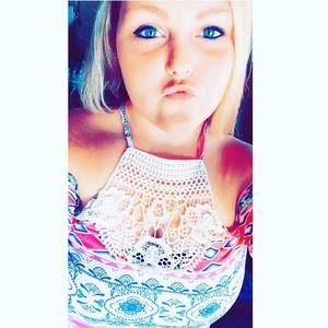 Meet your Posher, Isabella