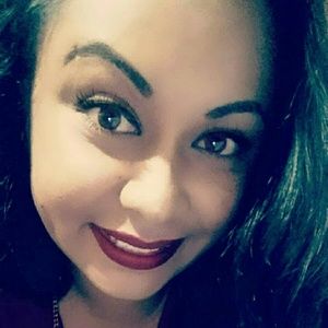 Meet your Posher, Maritza