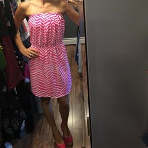 NWOT Lily Windsor strapless dress pink zebron