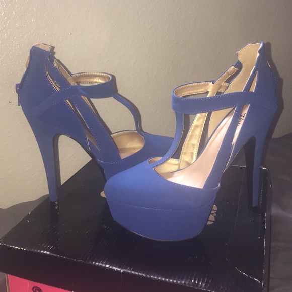 Cobalt blue heels (new)