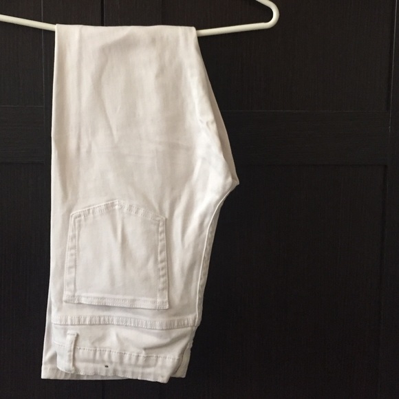 White Stretch Skinny Jeans