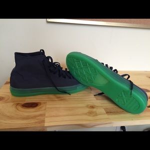 Chuck Taylor converse