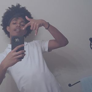 Meet your Posher, Nicholas