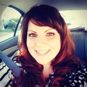 Meet your Posher, Carie