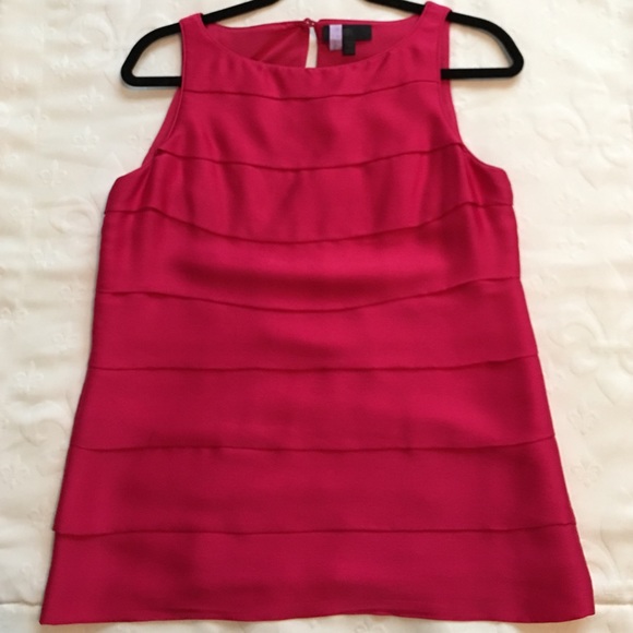 BR Collection fuschia top
