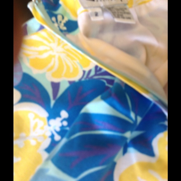 Floral mini skirt - Picture 3 of 4