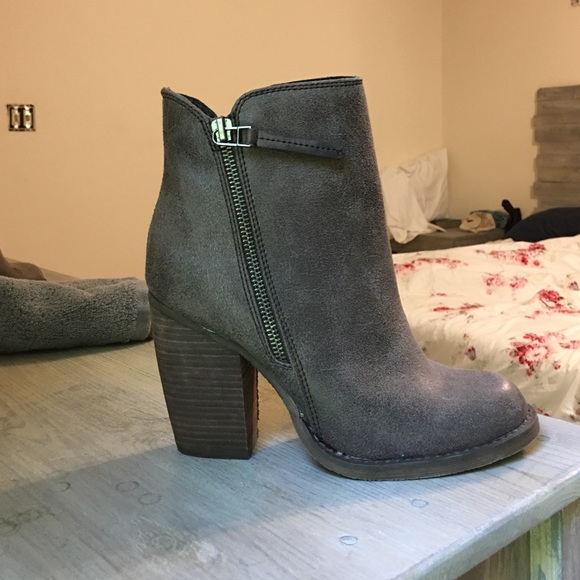 Sbicca booties