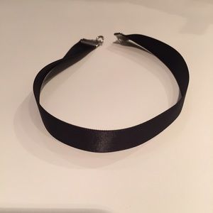 Traditional Black Choker