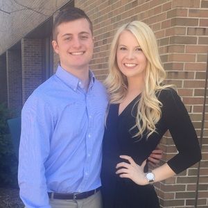 Meet your Posher, Leigh