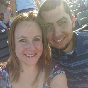 Meet your Posher, Leah