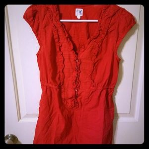 Edme and esyllte red cap top