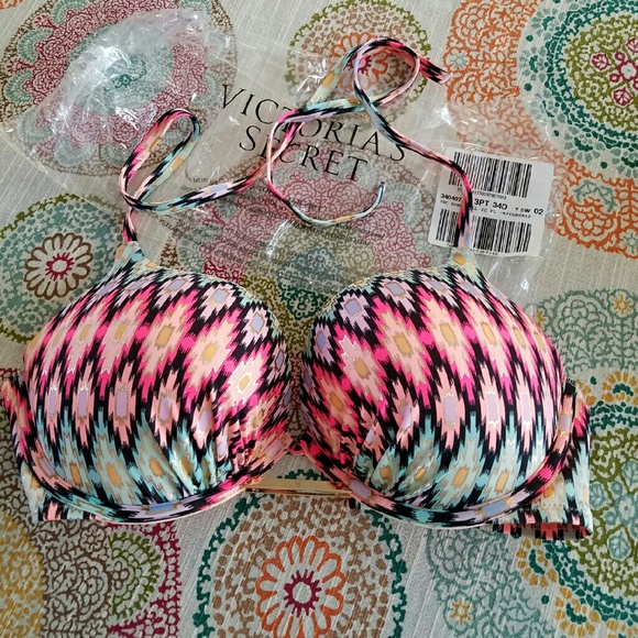34D Victoria Secret Swimsuit Top - Picture 1 of 1
