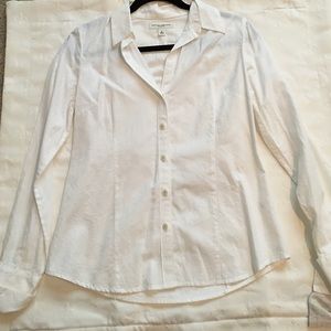 White Banana Republic tailored button down