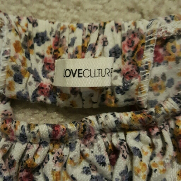 floral strapless crop top - Picture 2 of 4