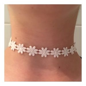 Flowery Choker