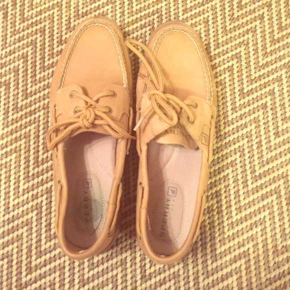 Sperry boat shoes