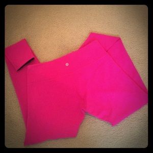 Lululemon Reversible Wunder Under Leggings